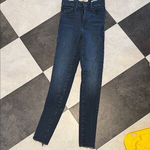 Levi's Dark Blue High-Rise Skinny Jeans